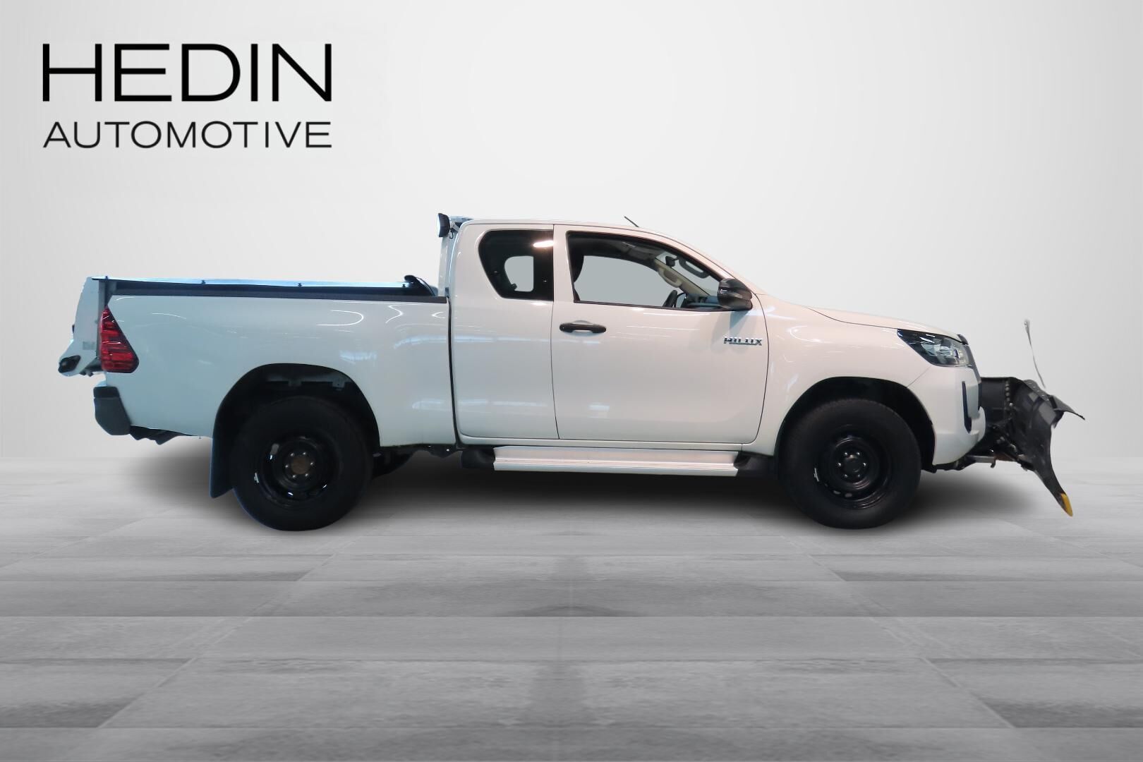 Toyota Hilux Extra Cab 4WD 2,4D Life 2021, photo 6/29