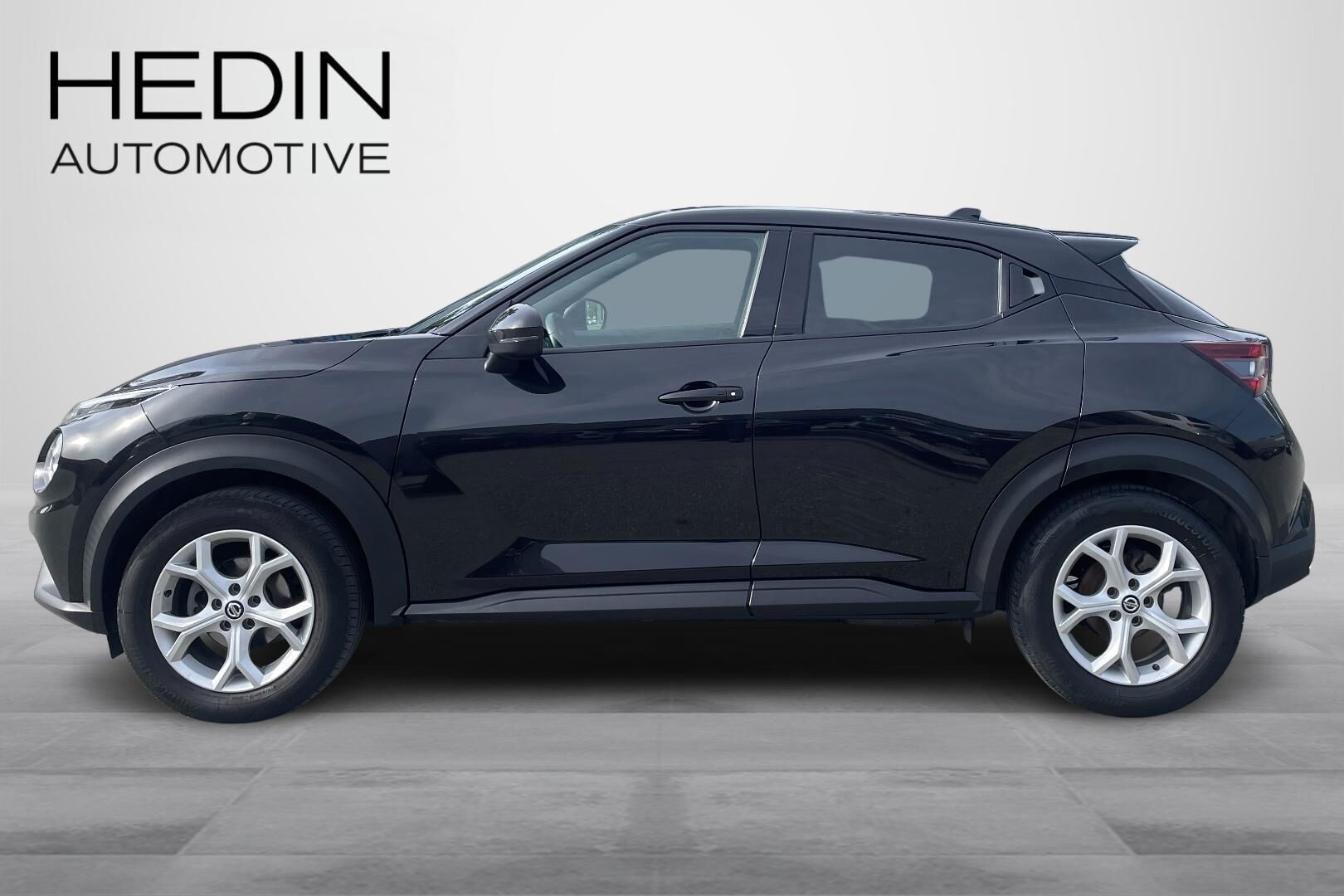 Nissan Juke DIG-T 117HP 6MT N-Connecta 2021, kuva 6/17