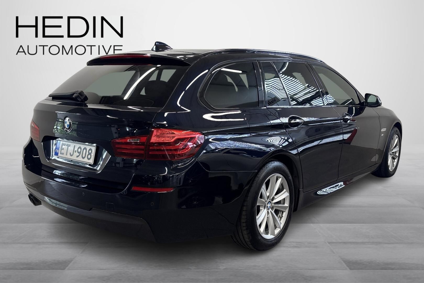 BMW 530 2016, kuva 3/33
