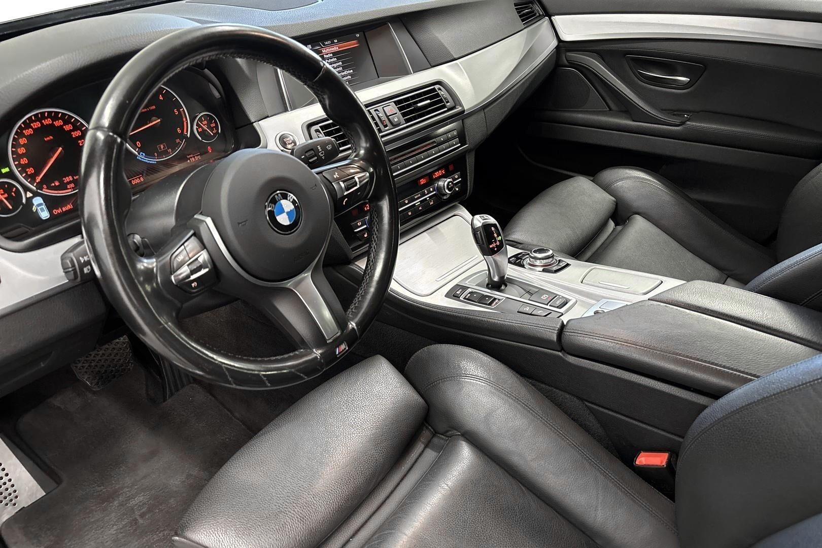 BMW 530 2016, bild 7/33