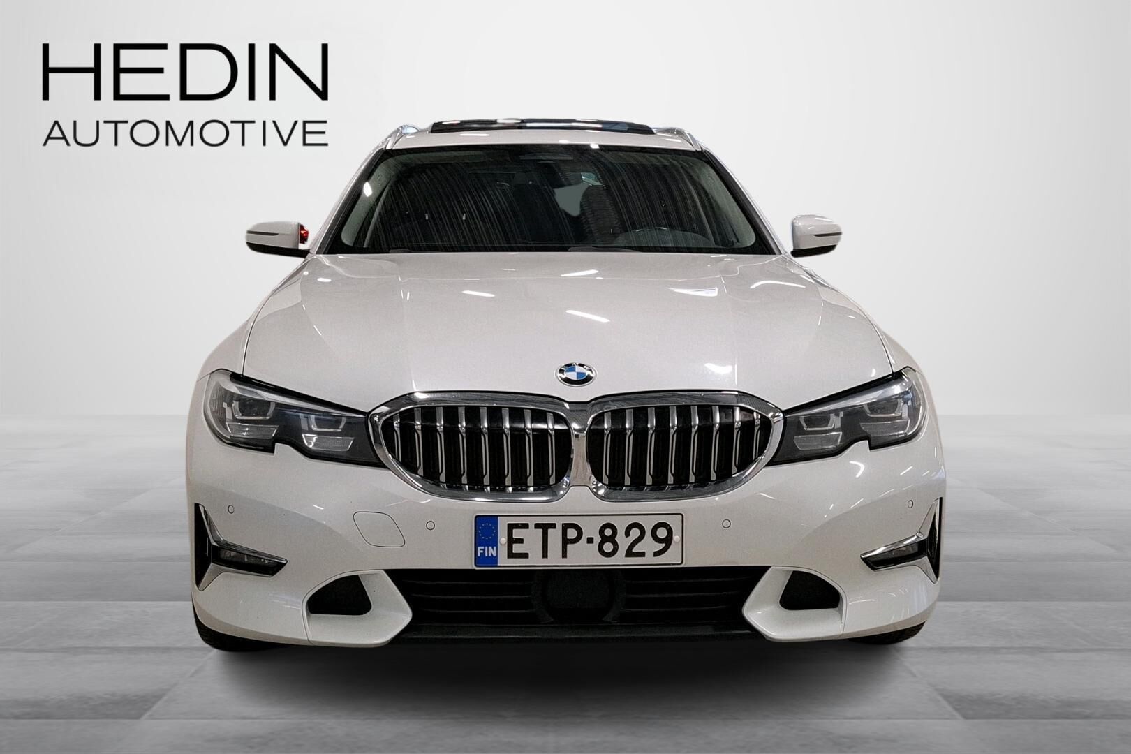 BMW 320 2021, photo 6/44