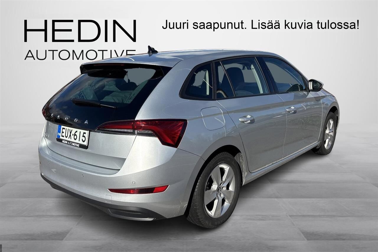 Skoda Scala 2023, photo 2/7