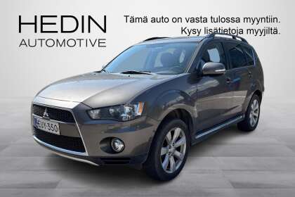 Mitsubishi OUTLANDER 2,4 MIVEC Intense CVT AT // Suomi-auto / Vetokoukku / Moottorinlämmitin / Juuri huollettu// - EUY-350