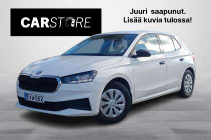 Škoda Fabia 1.0 TSI 95 Essence // LED -ajovalot / Pysäköintitutkat taakse / Vakkari / Kaistanpitoavustin / - EVA-262