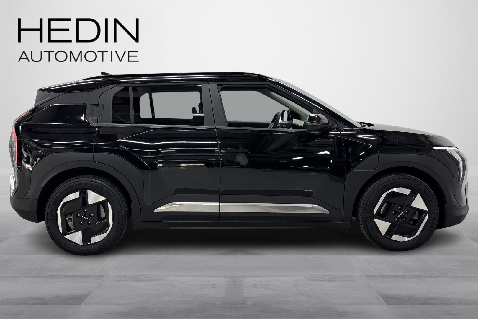 Kia EV3 Earth FWD 81,4kWh 204hv Premium 2025, photo 6/41