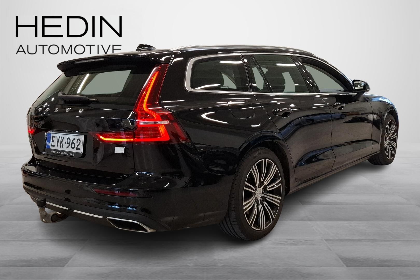 Volvo V60 2022, kuva 2/31