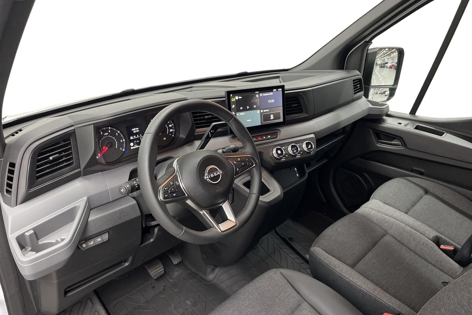 Nissan Interstar 2025, photo 7/33
