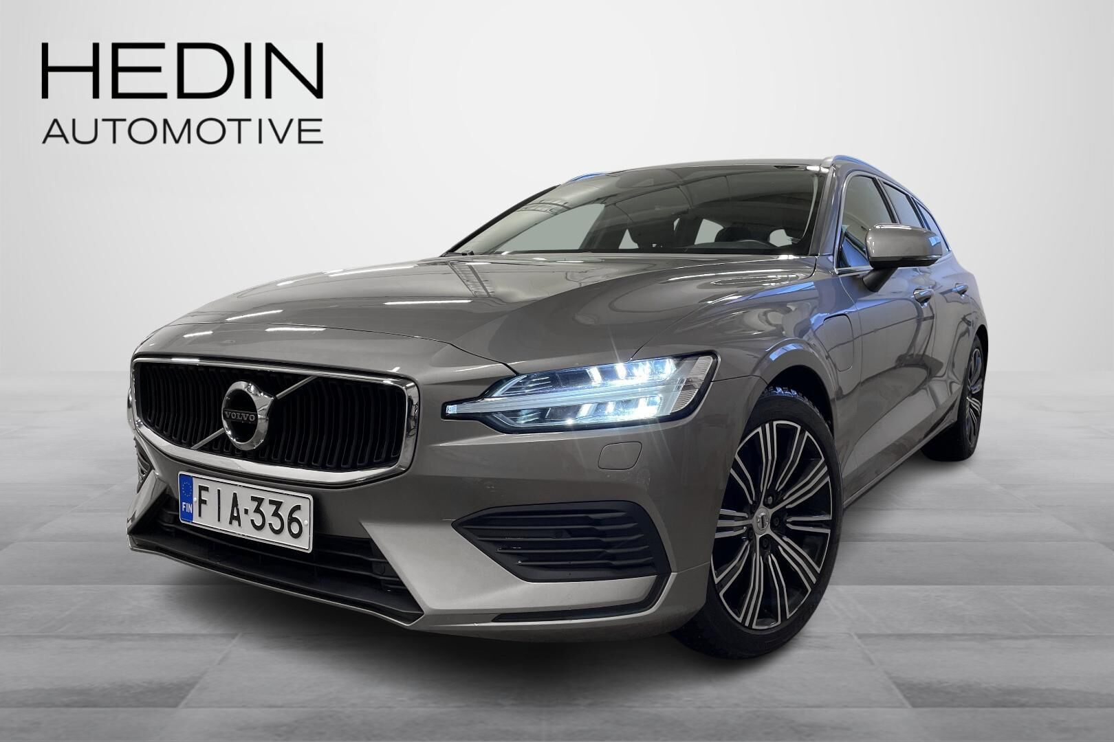 Volvo V60 - FIA-336