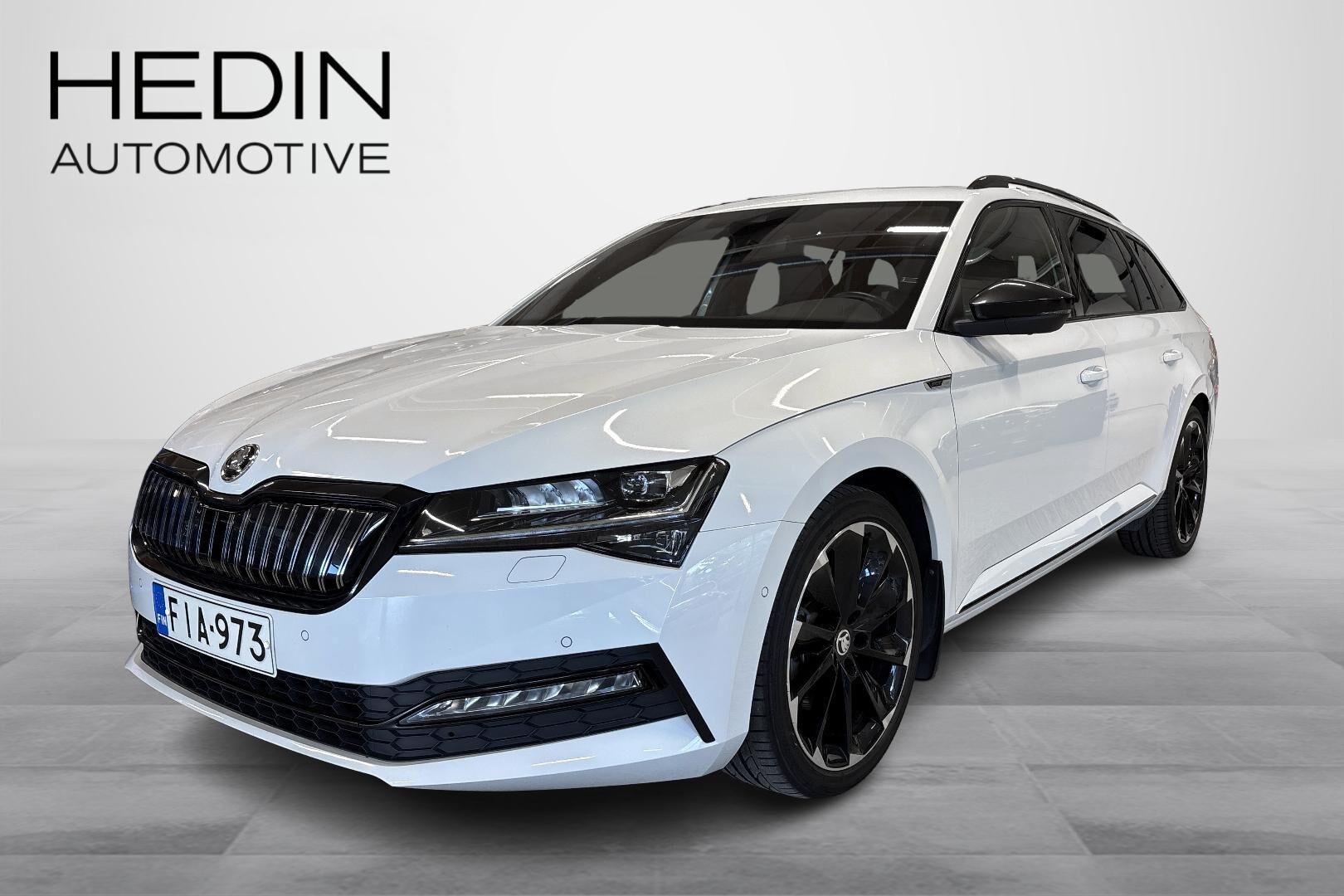 Škoda Superb - FIA-973