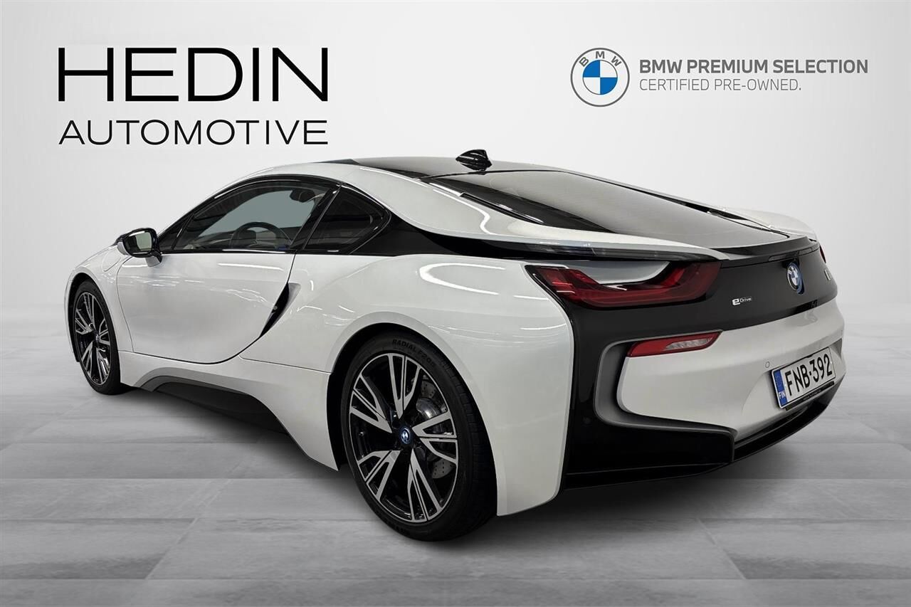 BMW i8 Business Exclusive 2018, kuva 6/35