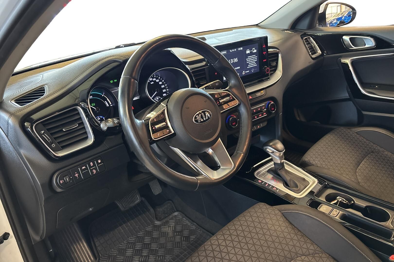 Kia Ceed 2020, bild 7/29