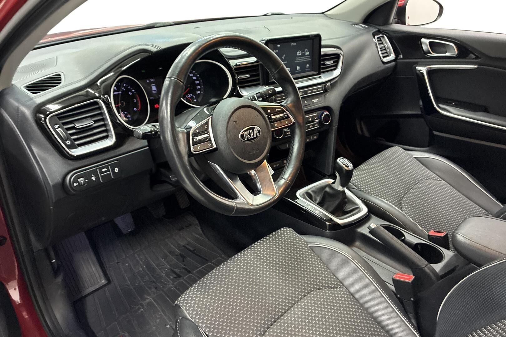 Kia Ceed 2019, kuva 7/28