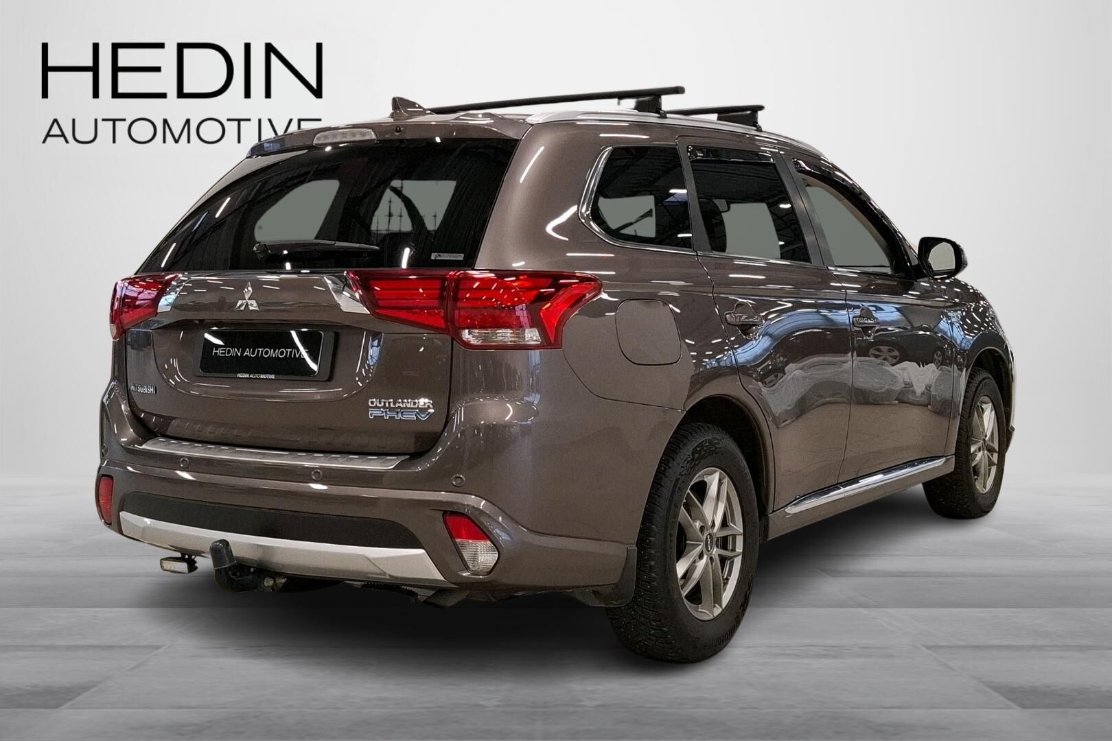 Mitsubishi Outlander PHEV Instyle 4WD 5P 2017, bild 2/36