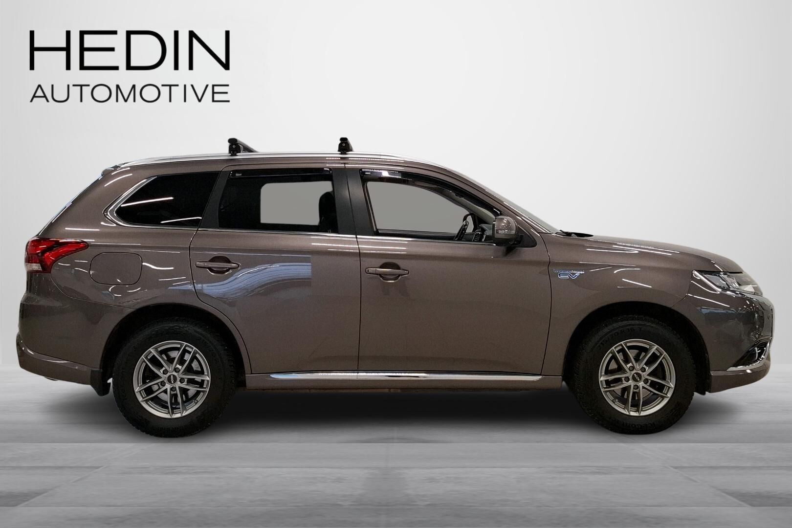 Mitsubishi Outlander PHEV Instyle 4WD 5P 2017, bild 6/36