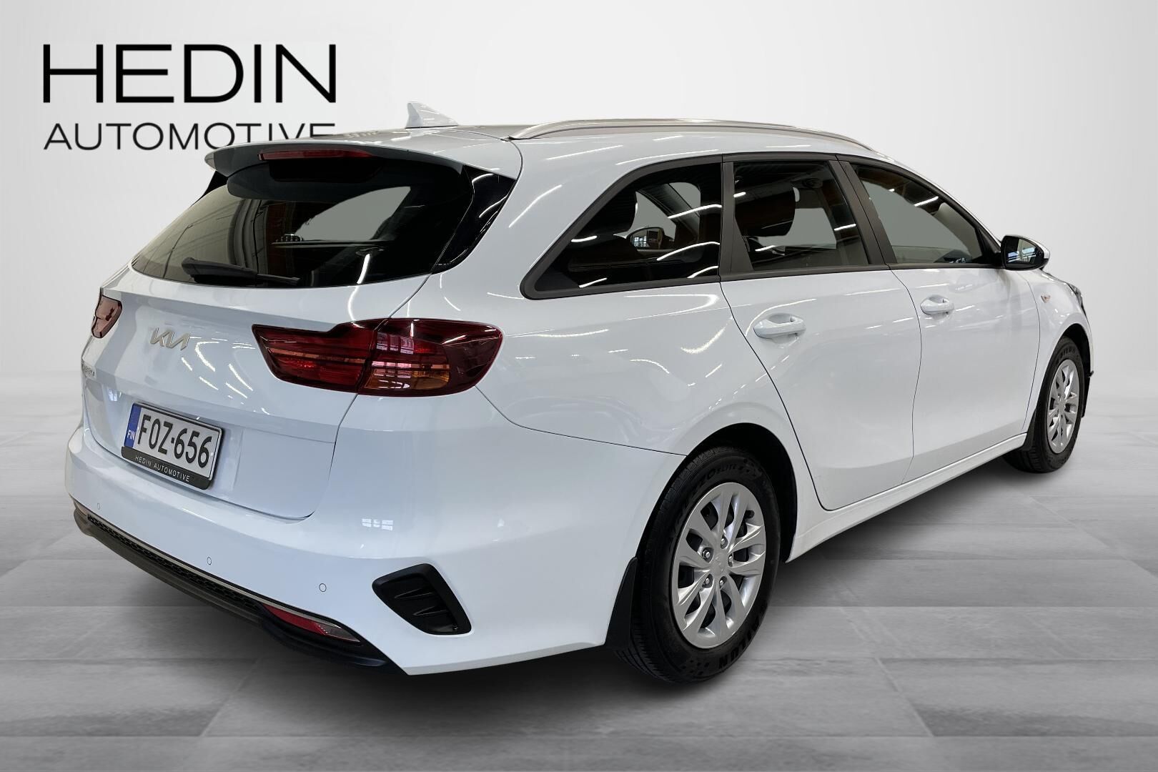 Kia Ceed 1,0 T-GDI 100hv LX SW 2022, kuva 2/17