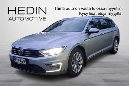 Volkswagen PASSAT Variant GTE Plug-In Hybrid 160 kW (218 hv) DSG-automaatti / Vetokoukku / Adaptiivinen vakkari - FPT-698