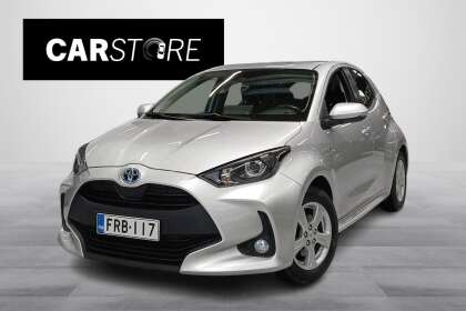 Toyota YARIS 1,5 Hybrid Active // Adapt.vakkari / Peruutuskamera / Ratinlämmitin / Navigointi / - FRB-117