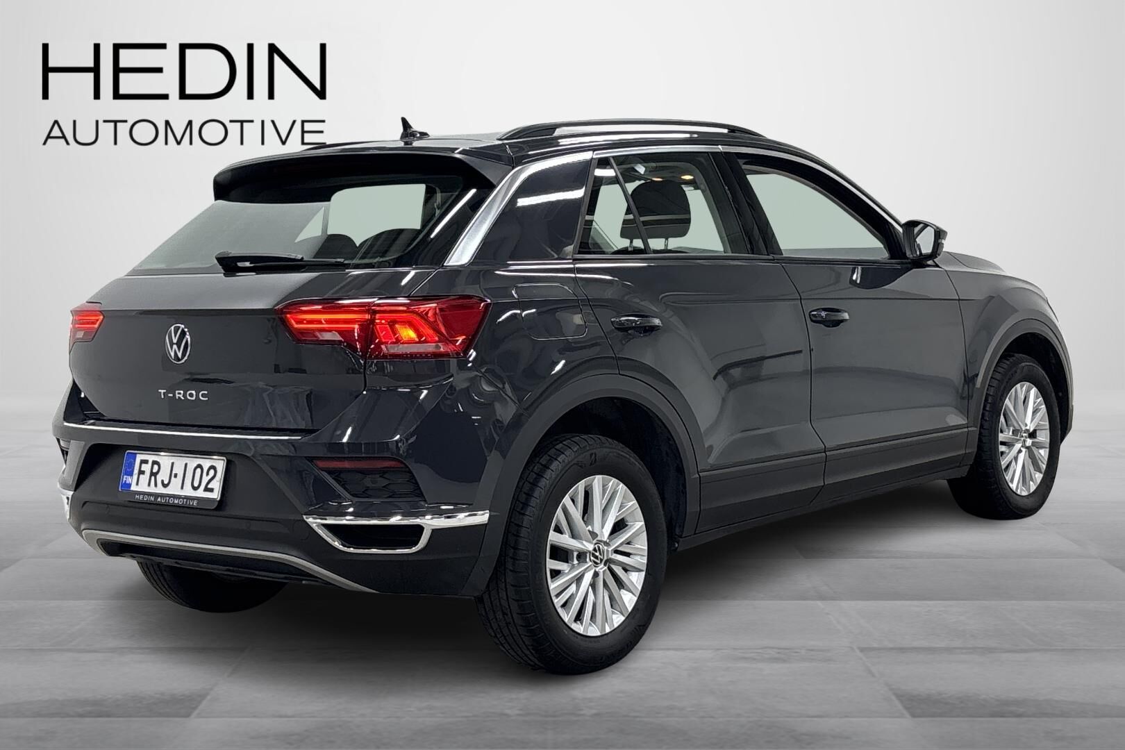 Volkswagen T-Roc 1,0 TSI 81 kW 2021, kuva 3/33