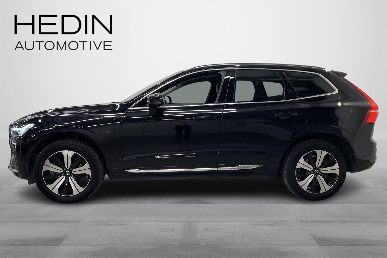 Volvo XC60 2023, photo 4/34