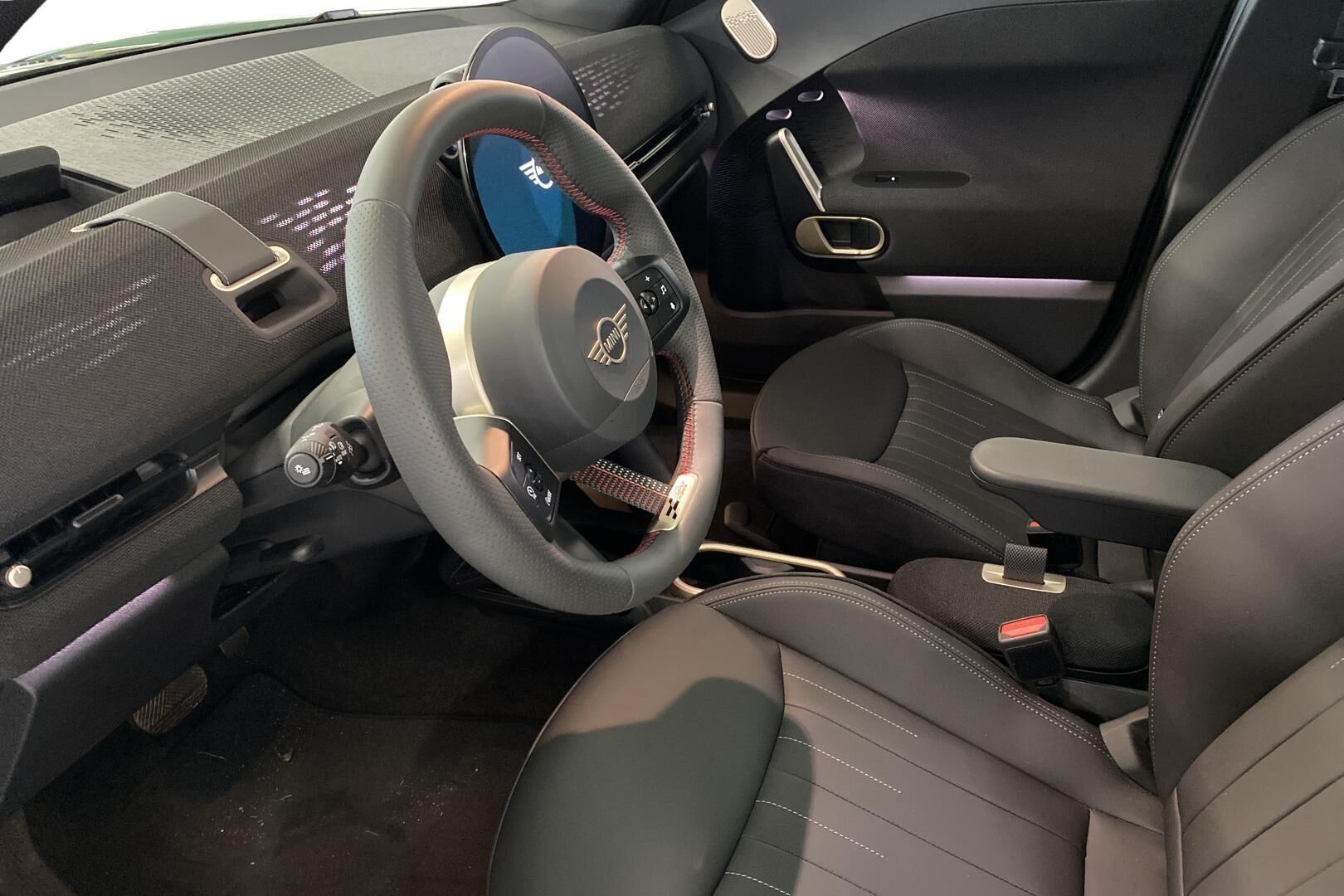 MINI Aceman E JCW TRIM - Option level L 2026, kuva 7/19