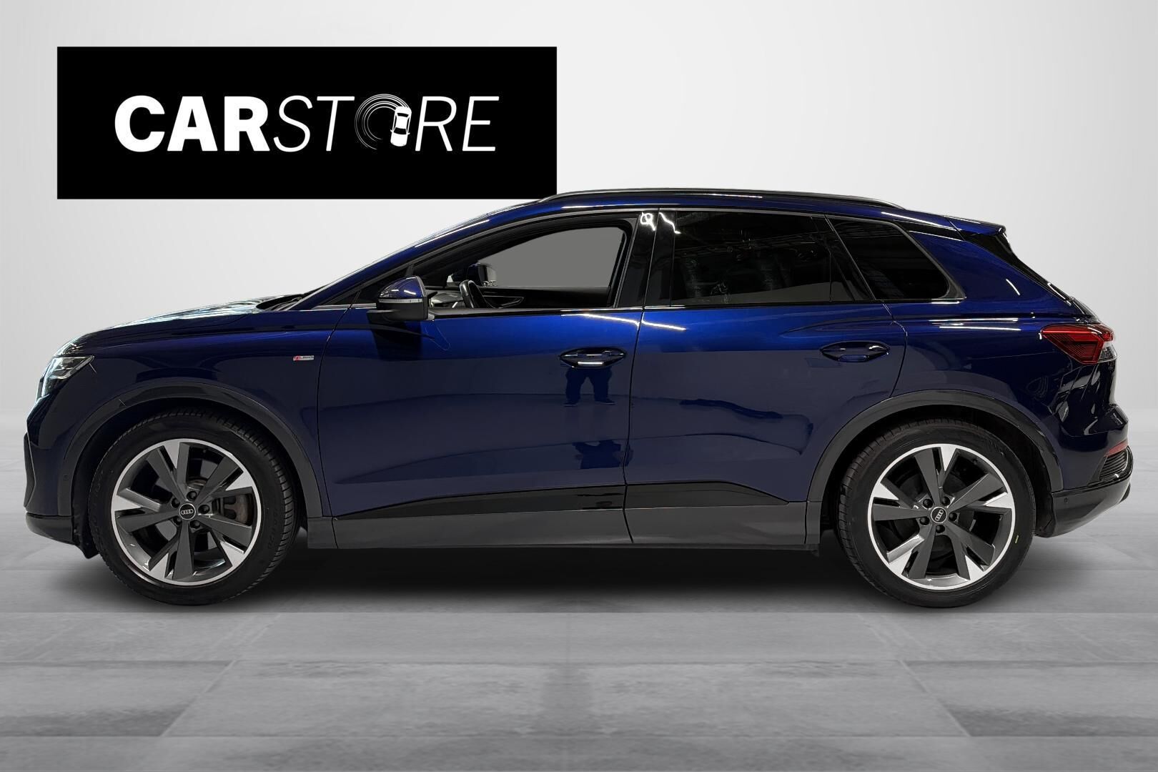 Audi Q4 e-tron S line 50 e-tron quattro 2023, photo 6/25