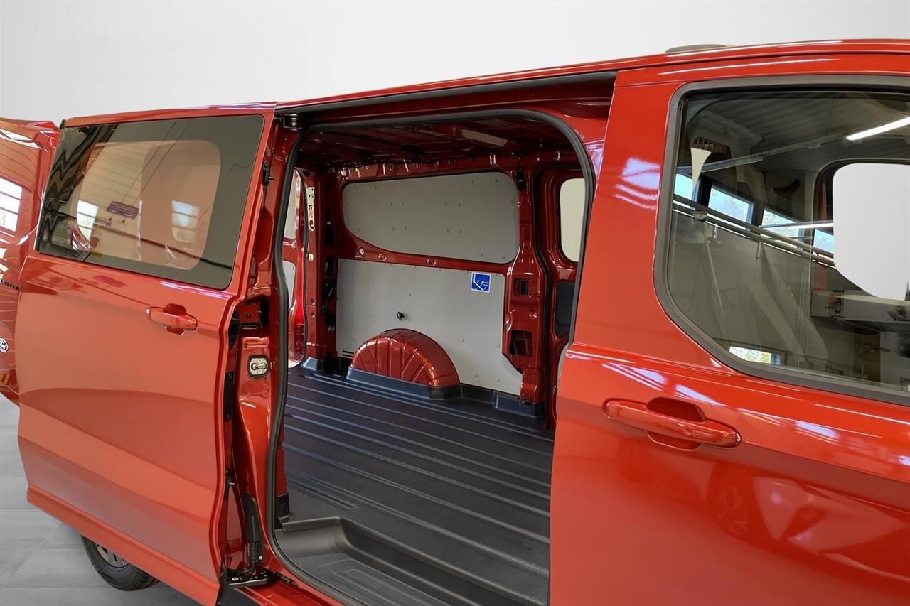 Ford Transit Custom 2026, photo 7/20