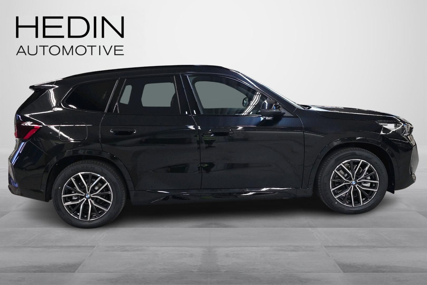 BMW iX1 U11 xDrive30 Fully Charged 2026, kuva 6/24