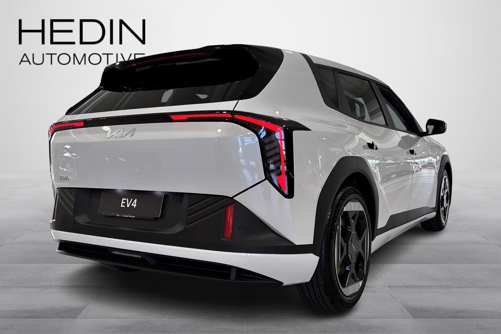 Kia EV4 Inspiration AWD 81,4kWh 265hv 5D 2026, kuva 2/40