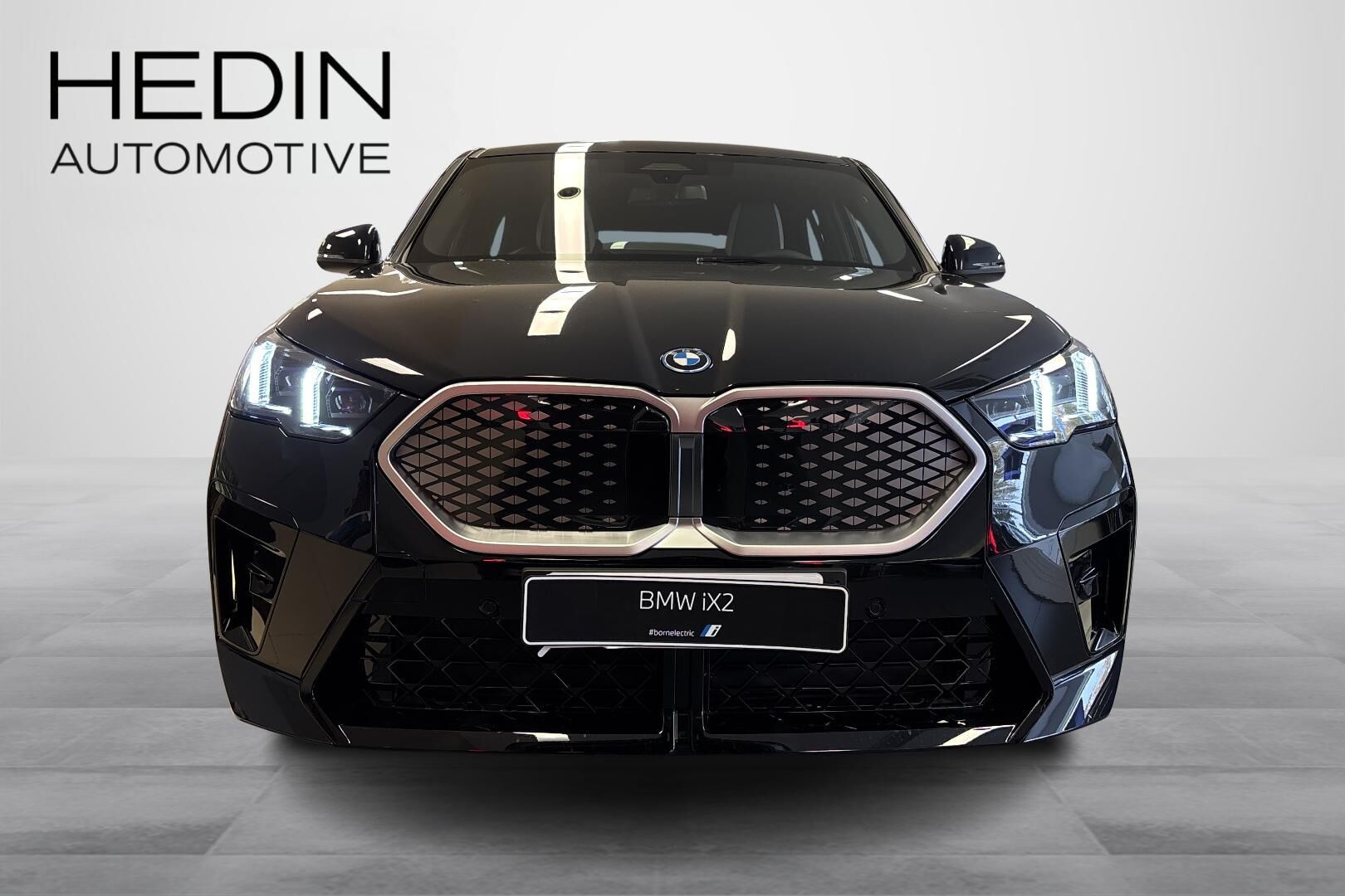 BMW iX2 U10 xDrive30 Fully Charged 2026, bild 4/26
