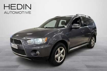 Mitsubishi OUTLANDER 2,4 MIVEC Instyle Navi CVT Business//Navigointi/7-Paikkainenn/Bi-Xenon -ajovalot - GJJ-534