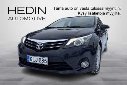 Toyota AVENSIS 1,8 Valvematic Active Wagon Multidrive S //Juuri huollettu / Koukku / Moottorinlämmitin / Kamera - GLJ-285