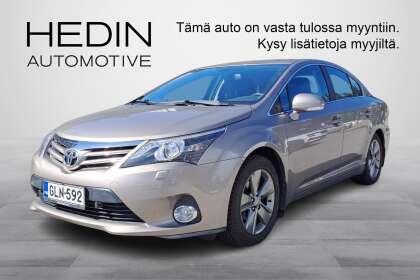 Toyota AVENSIS 1,8 Valvematic Active Edition 4ov Multidrive S // Koukku / Moottorilämmitin / Peruutuskamera // - GLN-592