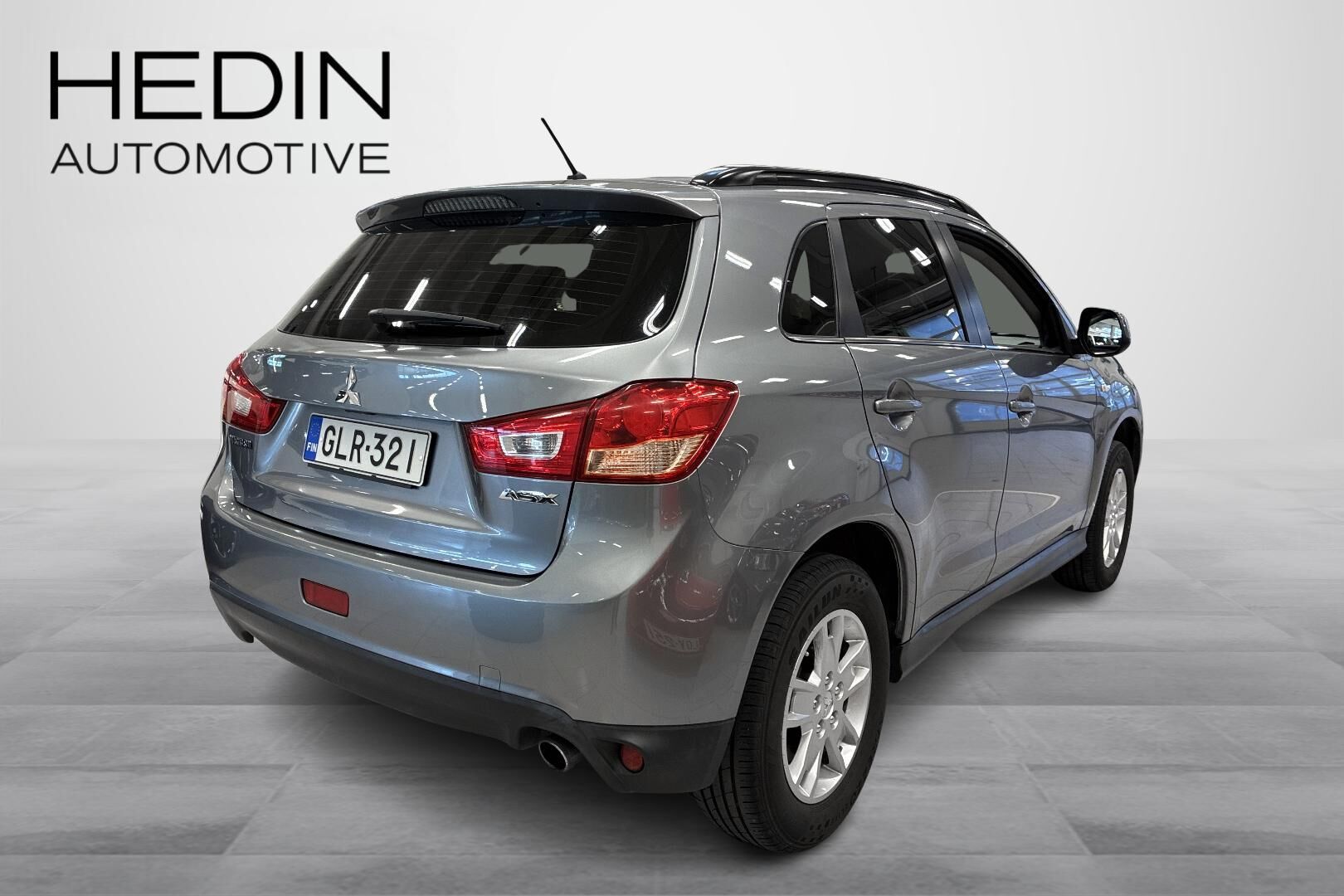 Mitsubishi ASX 1,6 MIVEC Invite 5MT 2016, bild 2/24