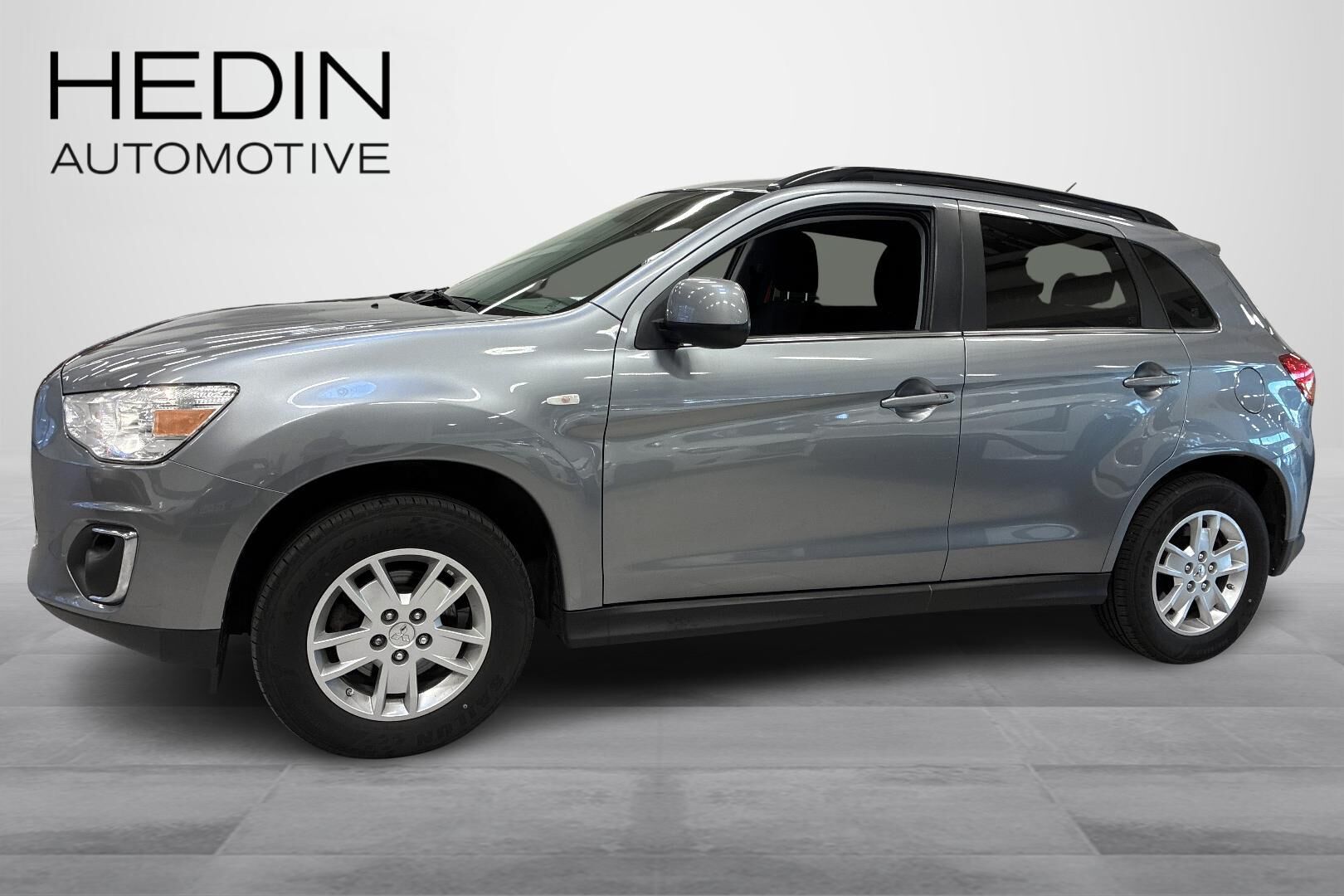Mitsubishi ASX 1,6 MIVEC Invite 5MT 2016, bild 5/24