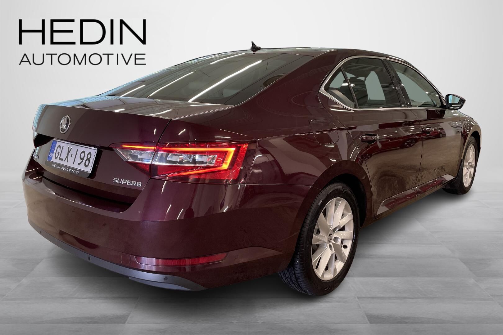 Skoda Superb 2015, kuva 2/19