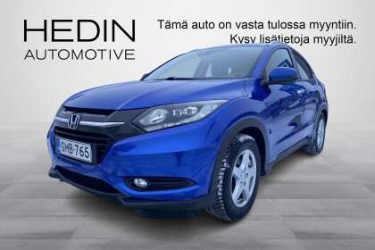 Honda HR-V 1,5 Executive // Peruutuskamera / Panorama / Navigointi / Moottorinlämmitin / 2x renkaat - GMB-765