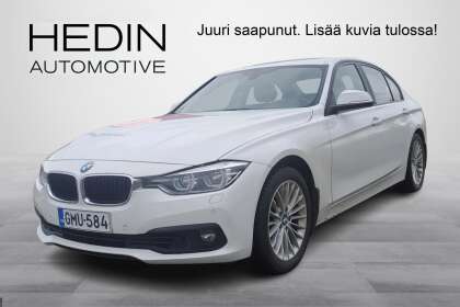 BMW 320 F30 Sedan 320i A xDrive Business Exclusive // Vetokoukku / Nahkaverhoilu / Navi / 1 Omistaja / - GMU-584