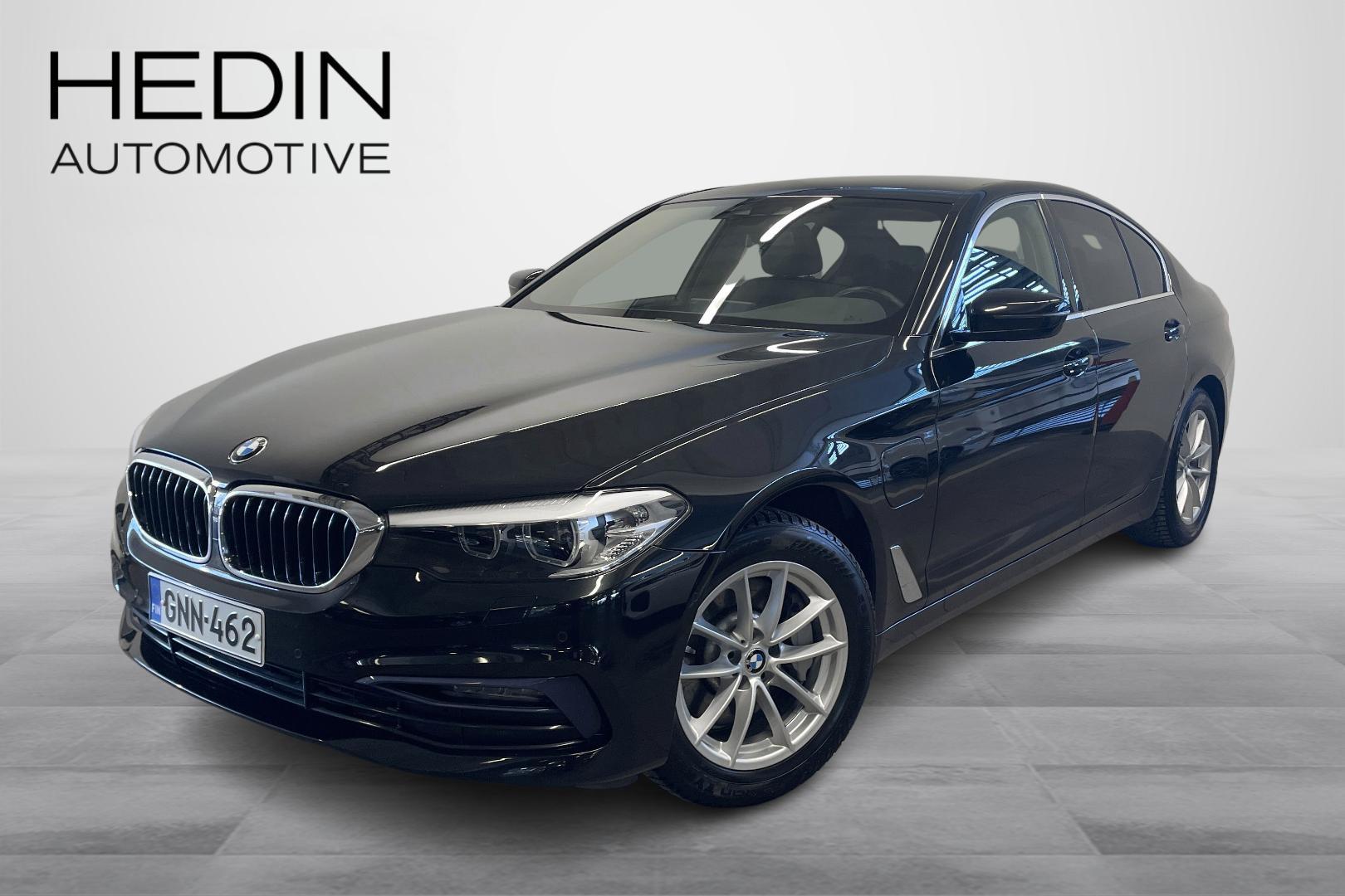 BMW 530 G30 Sedan 530e A Charged Edition Sport