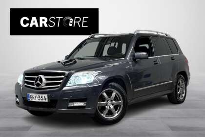 Mercedes-Benz GLK 220 CDI BE 4Matic A // Vetokoukku / ILS / Puolinahka / Vakionopeudensäädin / Sähköinen peräluukku // - GNY-354