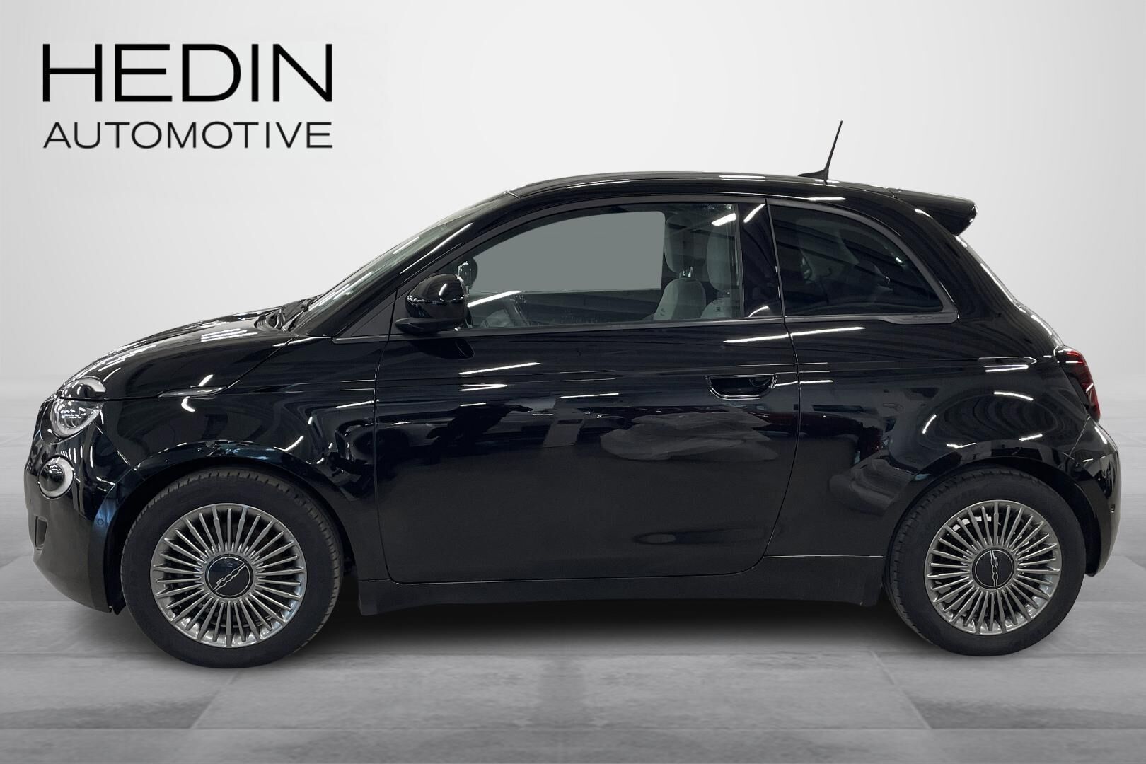 Fiat 500E Icon HB 118hv 42kWh 2021, kuva 5/30