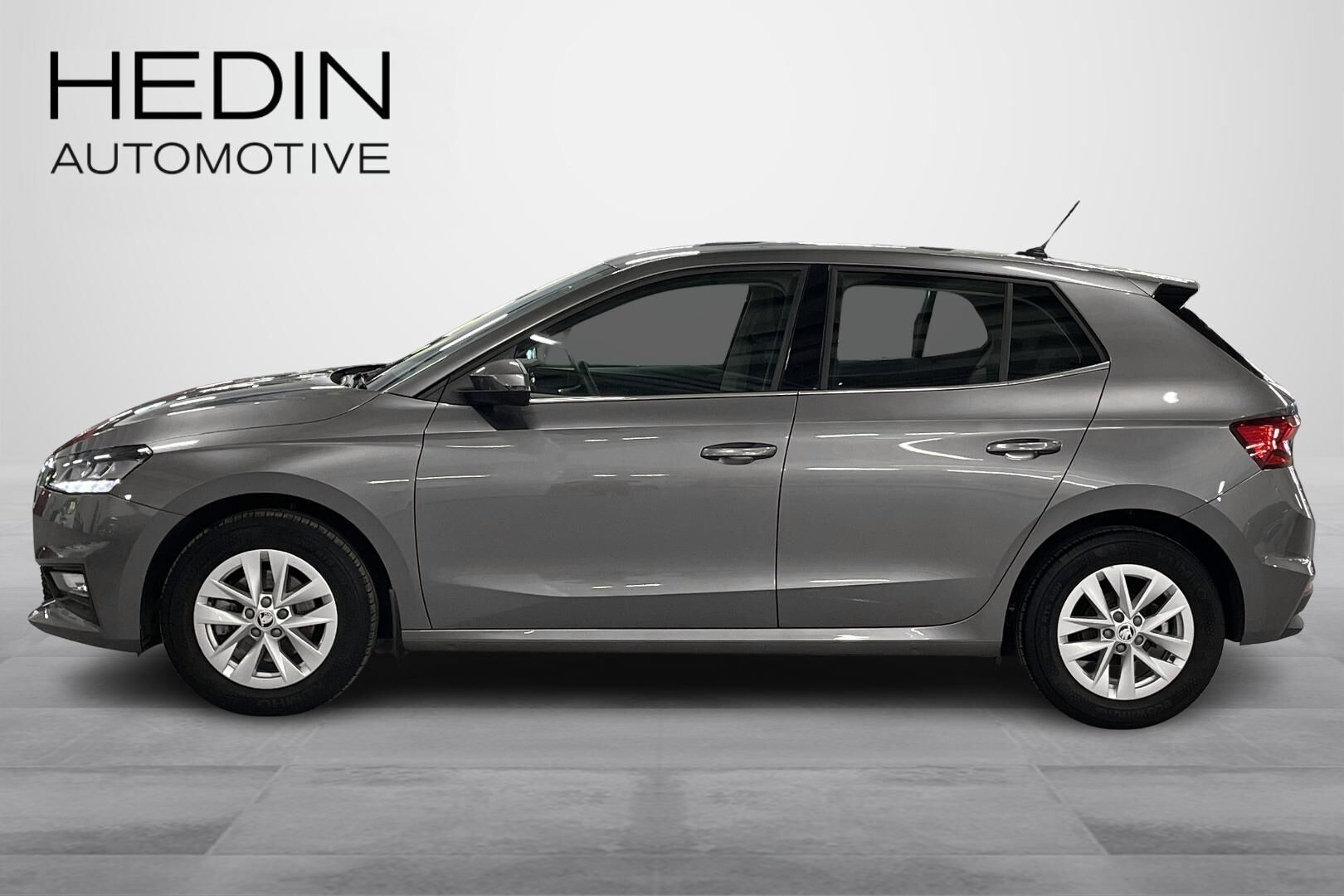 Skoda Fabia 1.0 TSI 110 Style DSG Autom. 2022, bild 5/28