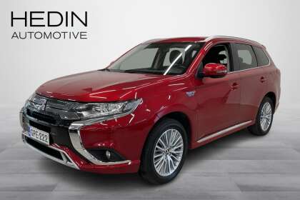 Mitsubishi OUTLANDER PHEV Invite 4WD 5P // Merkkihuollettu / Vetokoukku / P.kamera / Moottorinlämmitin ja sisäpistoke // - GPE-222