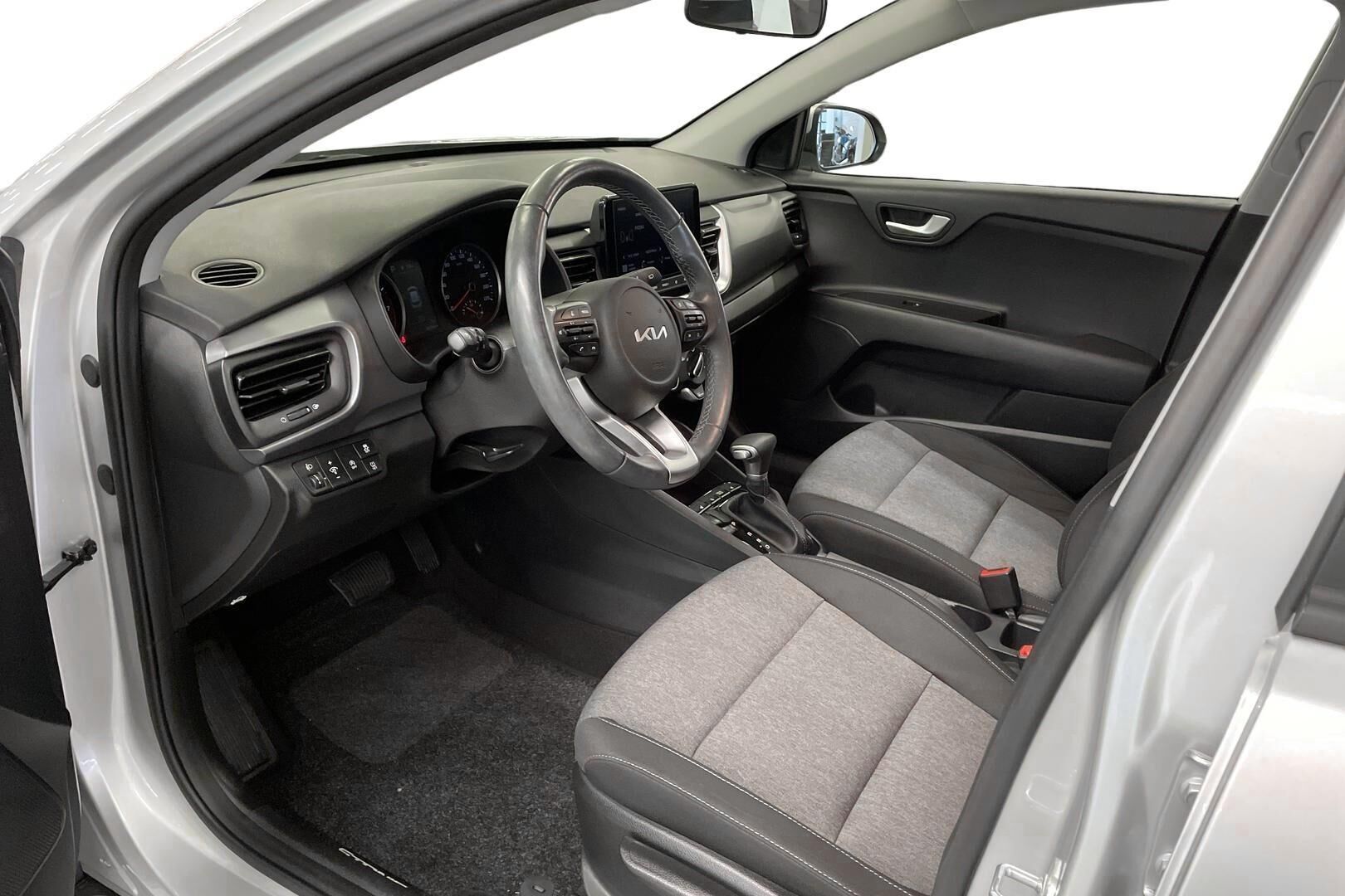 Kia Stonic 1,0 T-GDI 100hv LX DCT 2023, bild 7/19