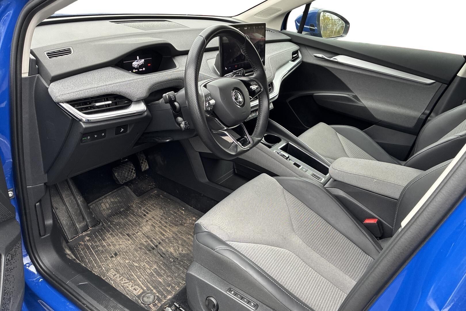 Skoda Enyaq 80x 4x4 iV 2023, kuva 3/4