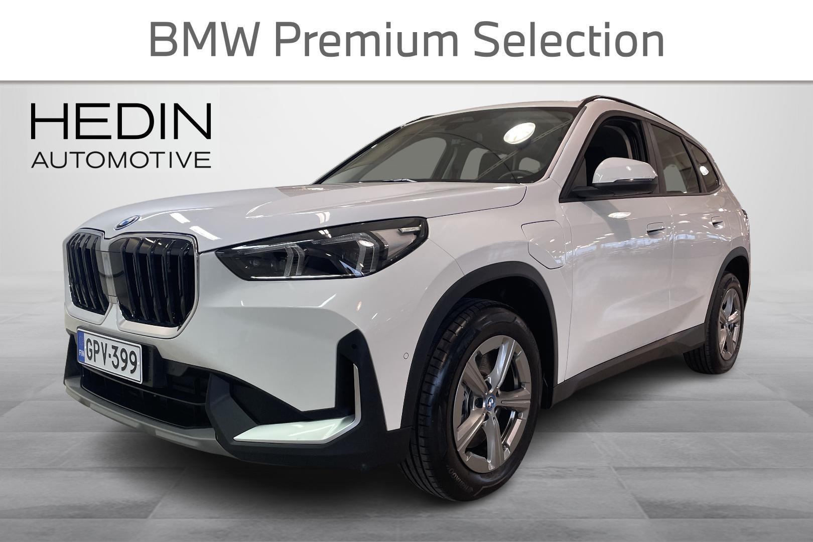 BMW X1 U11 30e xDrive Charged Edition// Urheiluistuimet/ Comfort Access/ Mukautuvat ajovalot/ Lämpöratti