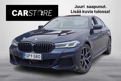BMW 545 G30 Sedan 545e xDrive A Charged Edition M Sport // Ajoavustimet / Laser-valot / Nappanahat / H&K // - GPY-580