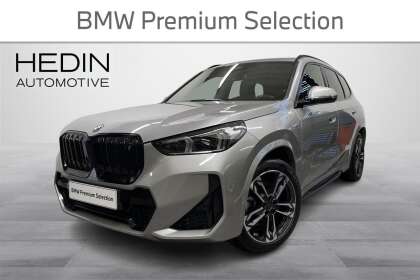 BMW IX1 U11 30 xDrive M Sport // Adapt.LED/ Navi/ Kamera/ Huoltosopimus voimassa/ - GRL-689