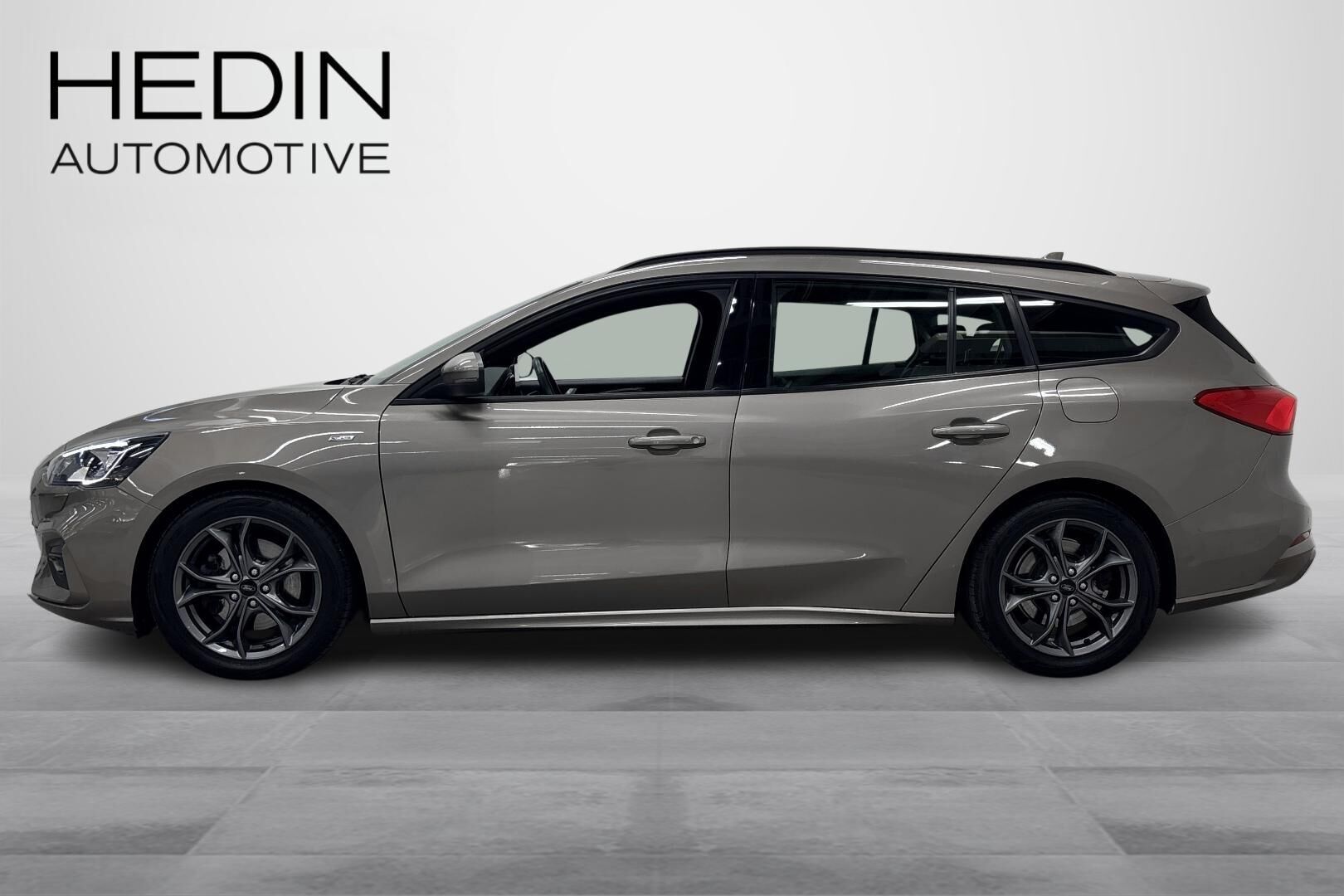 Ford Focus 2019, photo 7/31