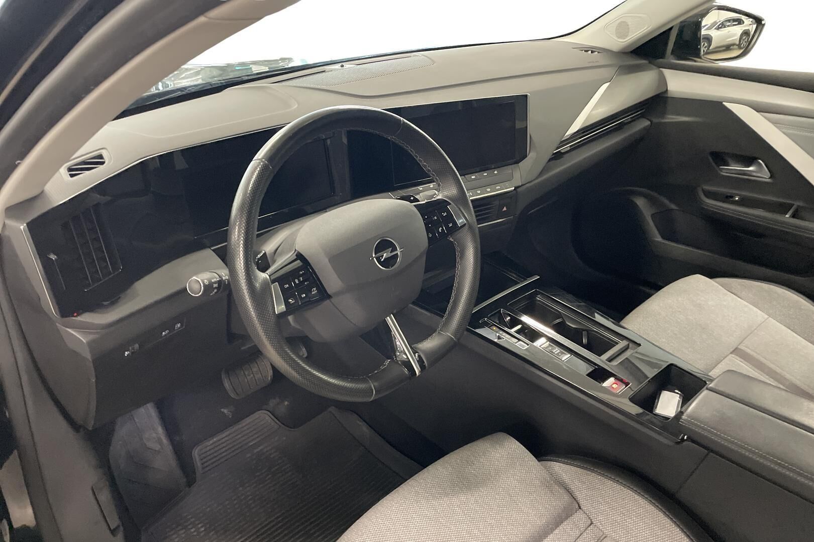 Opel Astra 2022, bild 7/24