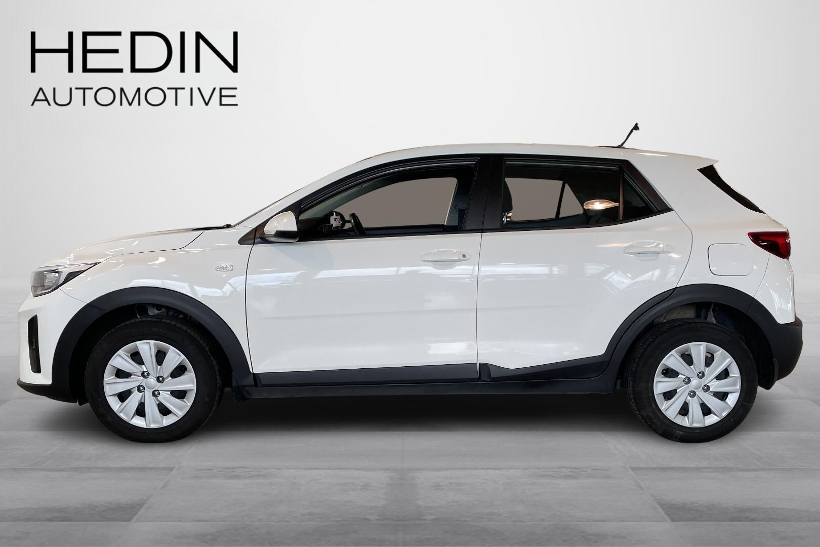 Kia Stonic 1,0 T-GDI 100hv LX DCT 2024, photo 7/22